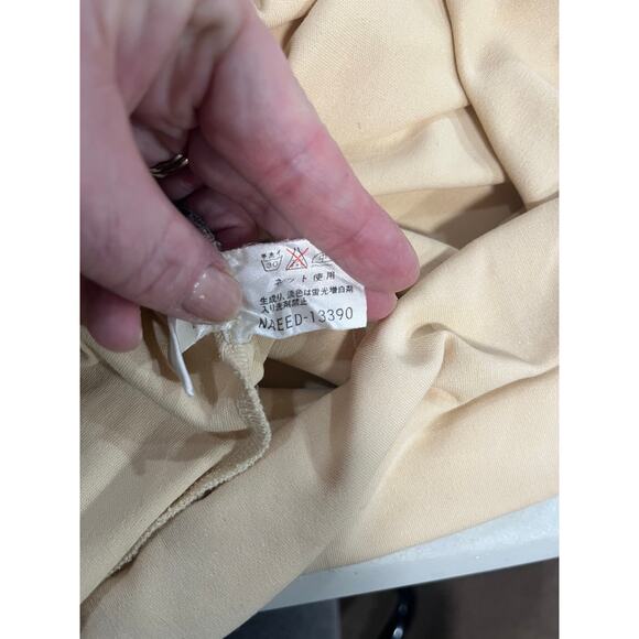 Paco Rabanne Vintage Yellow Stretch Short Sleeves Midi Dress 90’s Sz 9AR/6-8 - Picture 12 of 16